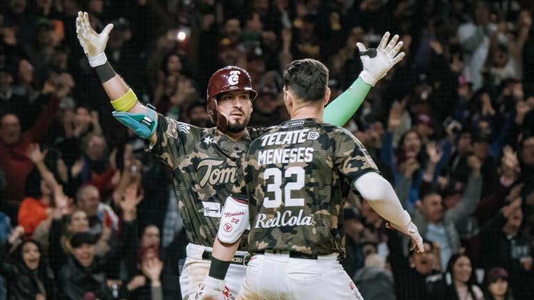 Tomateros de Culiacán sacó dramático triunfo en entradas adicionales.