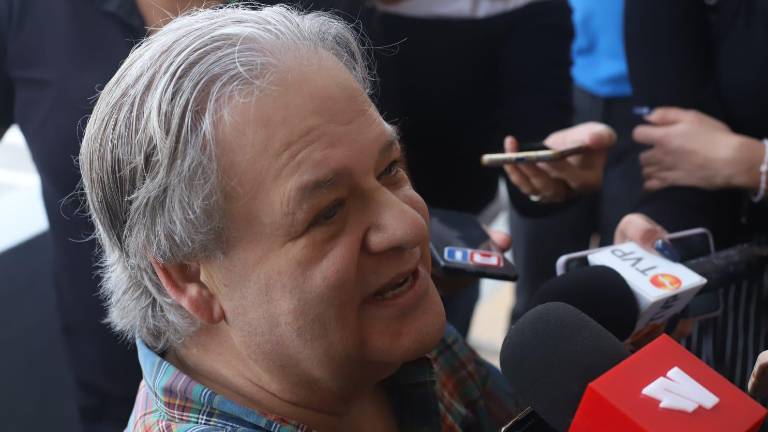 Raúl Rico González informó que esta semana llegaría el recurso del gobierno del Estado para el Carnaval de Mazatlán.