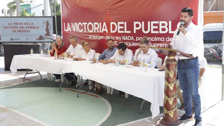 Los ciudadanos escucharon los objetivos expuestos por los legisladores en favor de la reforma judicial.
