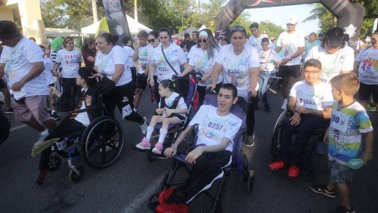 La séptima edición de la caminata 2K y carrera pedestre 5K tuvo lugar en la avenida Leonismo Internacional.