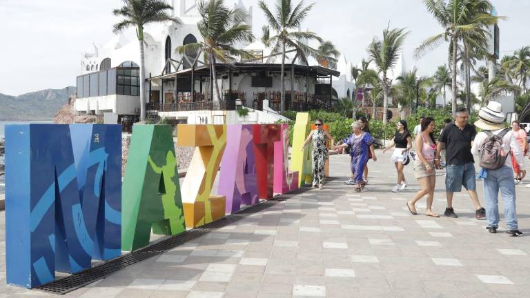 Las letras de Mazatlán en la zona de Valentino fue el lugar donde la gente se reunió con mayor frecuencia para sacarse la foto.