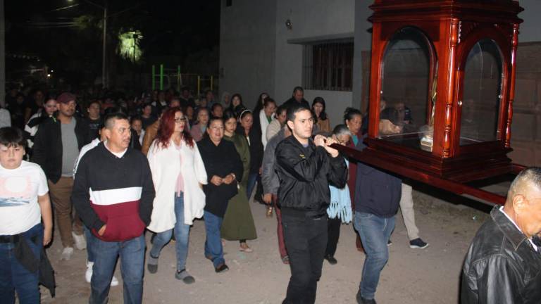 La primera peregrinación con el Señor San José fue por los márgenes de la comunidad de Agua Verde, Rosario.