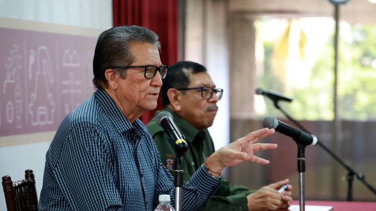 El Secretario General de Gobierno, Feliciano Castro Meléndrez, calificó de especulación una amenaza contra el Gobernador