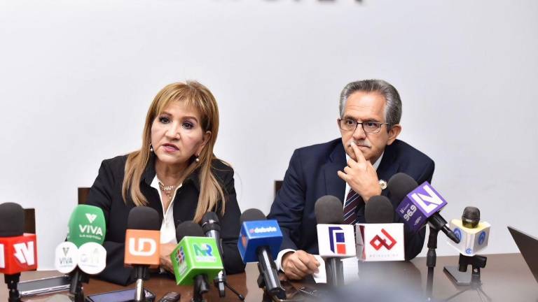 La Presidenta de la Junta de Coordinación Política apuntó que para este tipo de ejercicios, no se admite la presencia de otro funcionario más que el titular.
