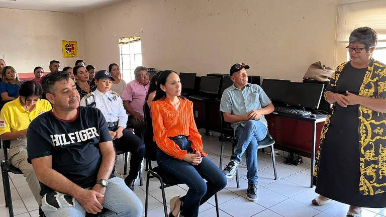La Red de Mujeres Construyendo la Paz presentaron el plan de Acción Comunitaria.