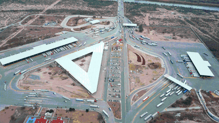 Instalaciones de la Aduana en Nuevo Laredo, Tamaulipas.
