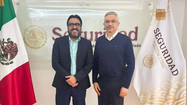 El Alcalde Juan de Dios Gámez se reunió en la Ciudad de México con autoridades federales para fortalecer programas de prevención en Culiacán.
