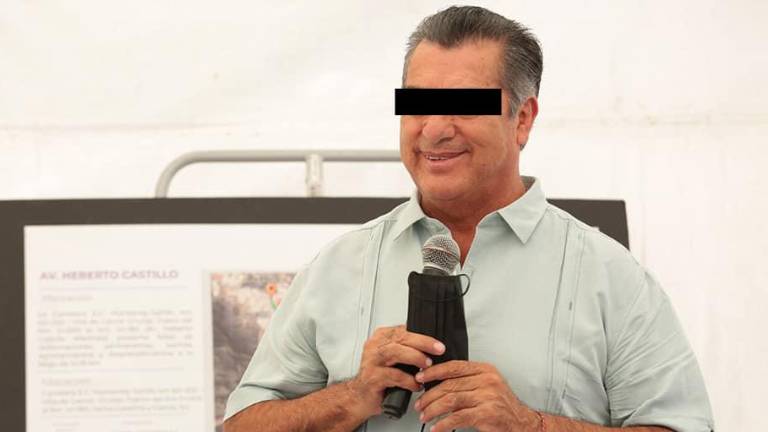Fiscalía de NL catea propiedad de ‘El Bronco’ y reporta hallazgo de $2 millones en efectivo y dos armas