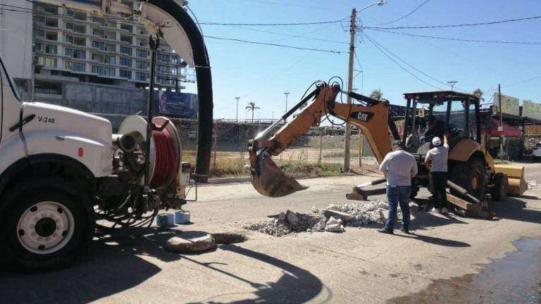 Trabajos de reparación de la Jumapam.