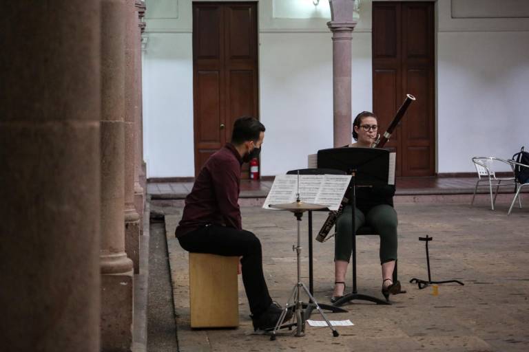 Convive el repertorio clásico y moderno en concierto de Virtuosos y Virtuales de la OSSLA
