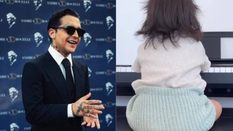 La pequeña Inti ya está mostrando interés por la música.