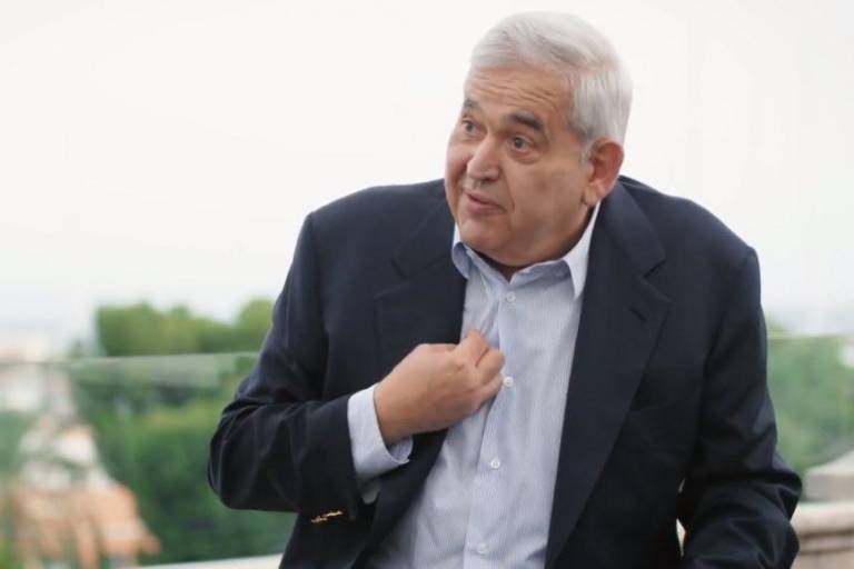 AMLO instruye a SHCP gestionar que acereros compren AHMSA