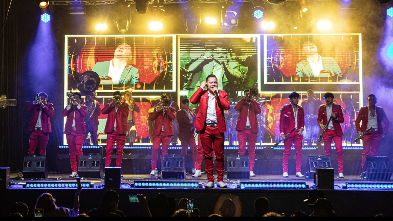 Banda Los Recoditos.