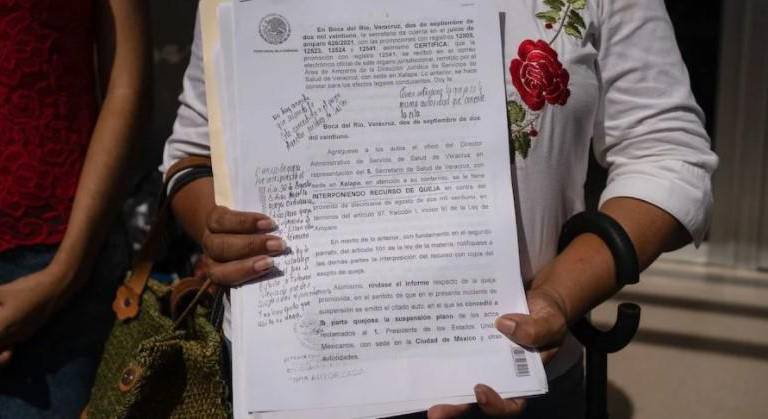 Se han solicitado amparos para vacunar a menores contra el coronavirus.