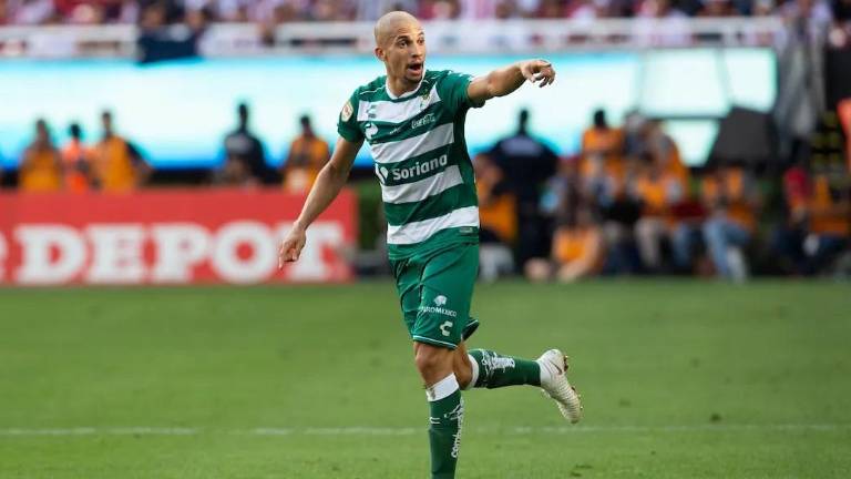 Matheus Dória.