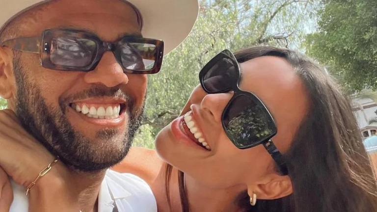 Dani Alves y su esposa Joana Sanz.