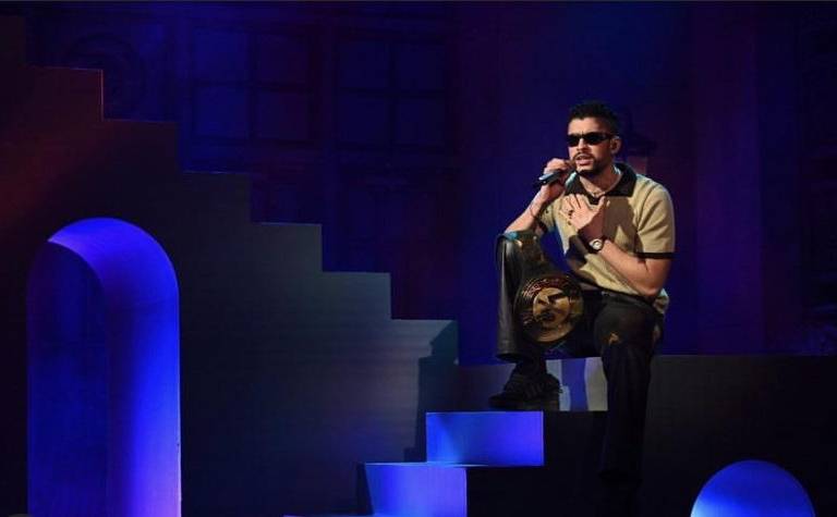 Rosalía y Bad Bunny revolucionaron el Saturday Night Live cantando en español
