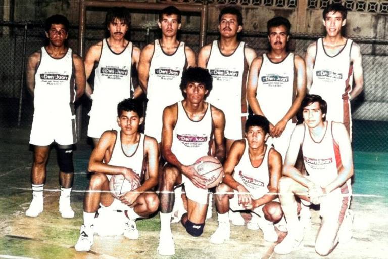 Venados Basketball reconocerá a 5 figuras del baloncesto mazatleco