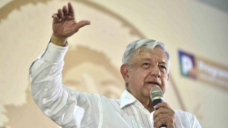 Llueve, truene o relampagueé, habrá regreso a clases presenciales en agosto: AMLO