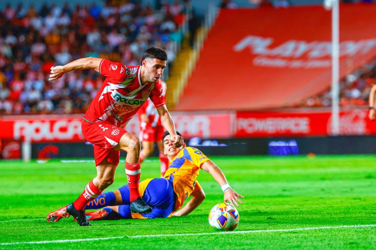 Necaxa y Tigres no se hacen daño en la ida