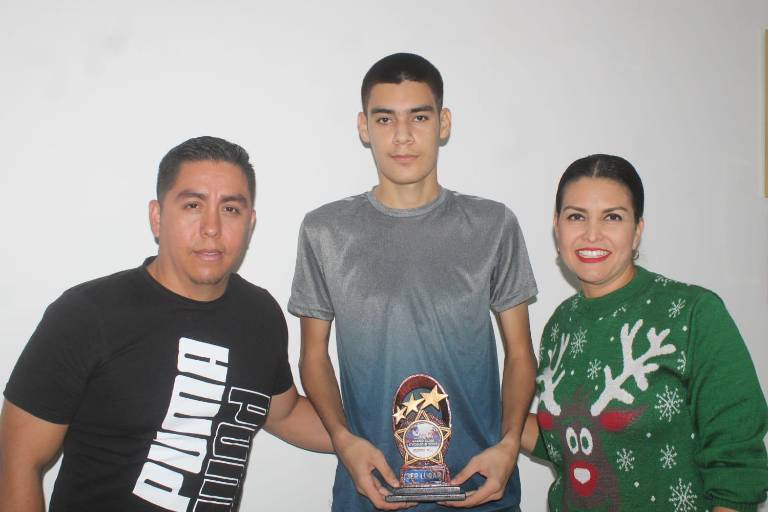 Regresa Álvaro Chávez con bronce del Gran Slam de Taekwondo
