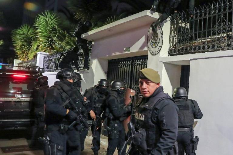 Líderes mexicanos y latinoamericanos respaldan a AMLO en crisis diplomática con Ecuador