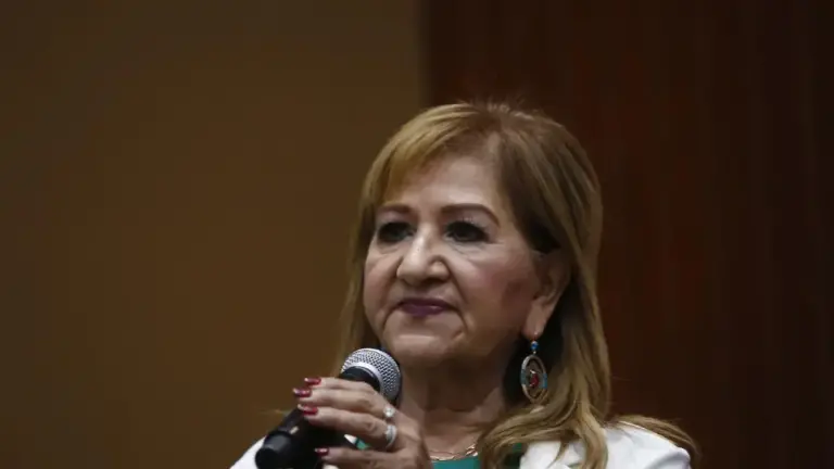Guerra señaló que, en lugar de criticar este proceso, deben unir esfuerzos para involucrar a la ciudadanía en estos comicios.
