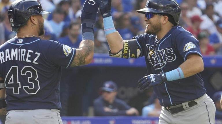 Jonathan Aranda cerró el rol regular en plan grande por los Rays.