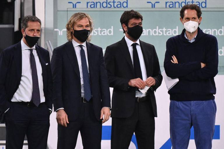 Andrea Pirlo y Cristiano Ronaldo seguirán en la Juventus, confirma vicepresidente