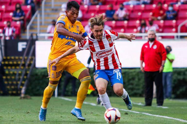 Jesús Angulo, en riesgo de perderse el Repechaje con Chivas