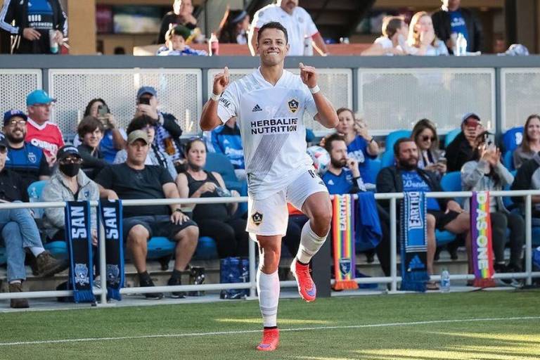 ‘Chicharito’ Hernández hace doblete en el San José-LA Galaxy