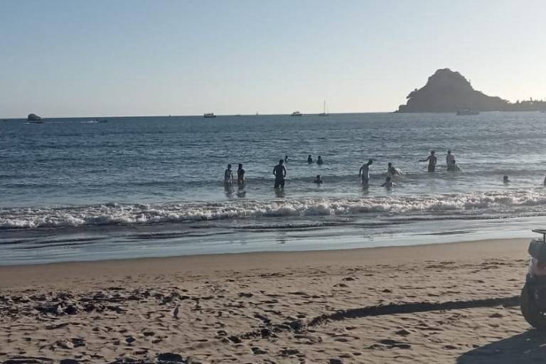 Ya van dos muertos y 15 rescates en playas de Mazatlán, pero aún no empieza Semana Santa