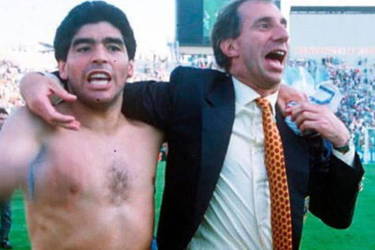 Carlos Bilardo, quien no sabe que murió Maradona, preguntó por Diego