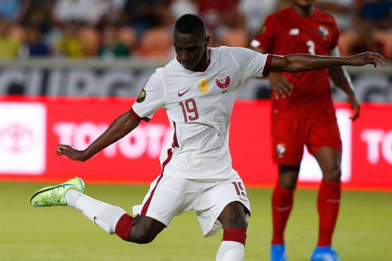 Qatar se estrenó en Copa Oro y empató contra Panamá