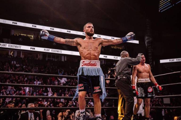 Caleb Plant manda mensaje telegrafiado al ‘Canelo’ Álvarez