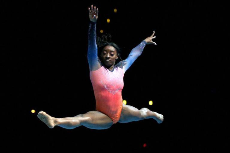 Simone Biles dice que su problema mental llegó a punto crítico en Tokio