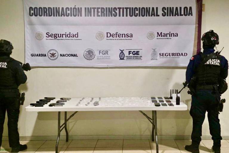 Aseguran armas y equipo tecnológico tras riña en penal de Aguaruto, en Culiacán