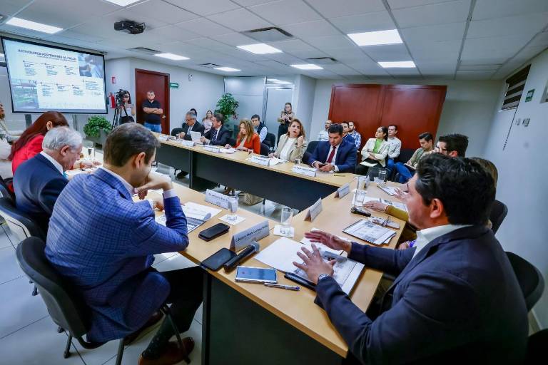 Presenta Gobierno de Sinaloa a diputados avances de gestión de crédito de $2 mil 300 millones