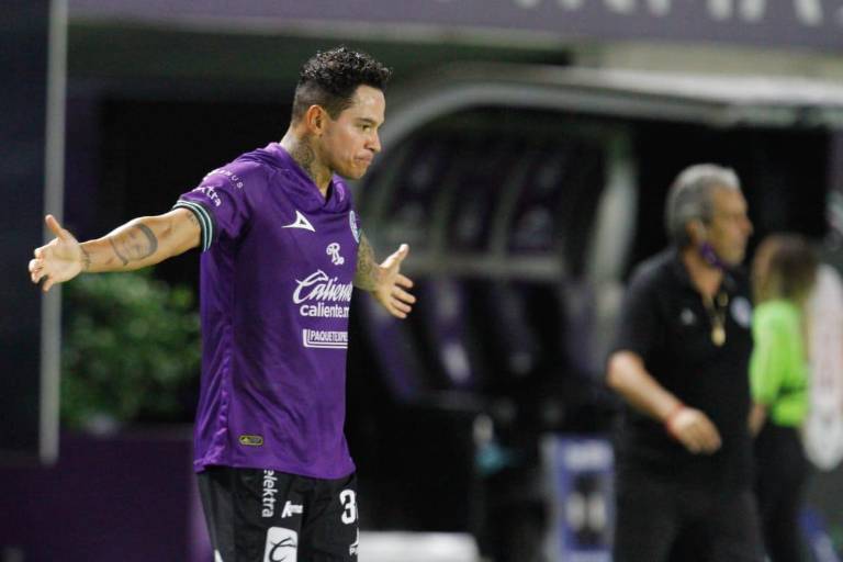 Mazatlán FC viene de atrás para vencer al León