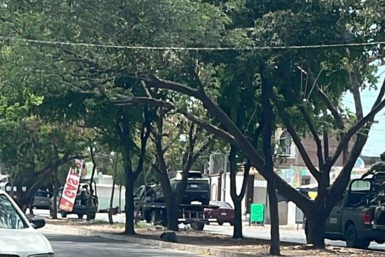 Vehículo con explosivos estuvo sin ser removido en Culiacán porque especialistas no se daban abasto con otros casos: Vocera
