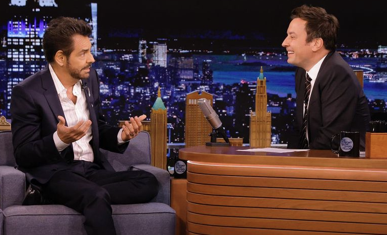 Eugenio Derbez se presenta con Jimmy Fallon
