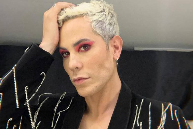 Nombran a Christian Chávez la personalidad LGBT del año