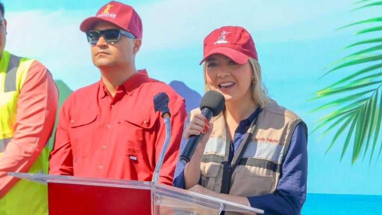 La Alcaldesa de Mazatlán anunció que esta fiesta tendrá lugar en el Parque Central.