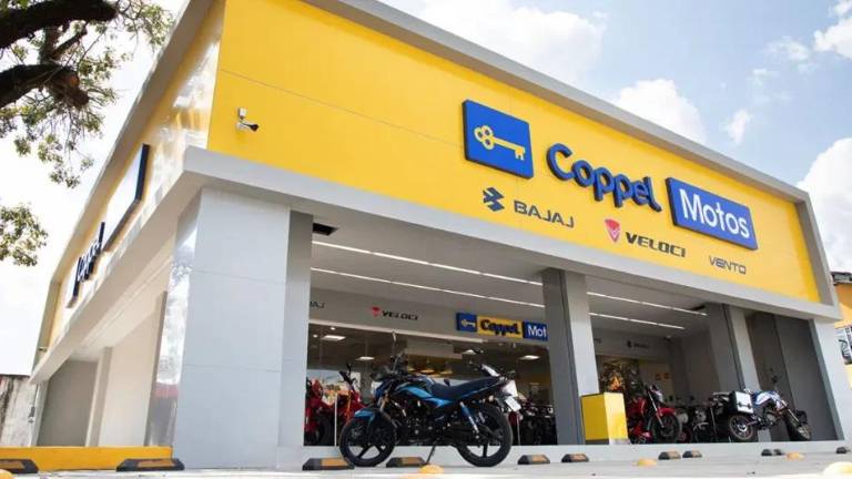 Grupo Coppel reporta un incremento récord en las ventas de motocicletas en el primer semestre.