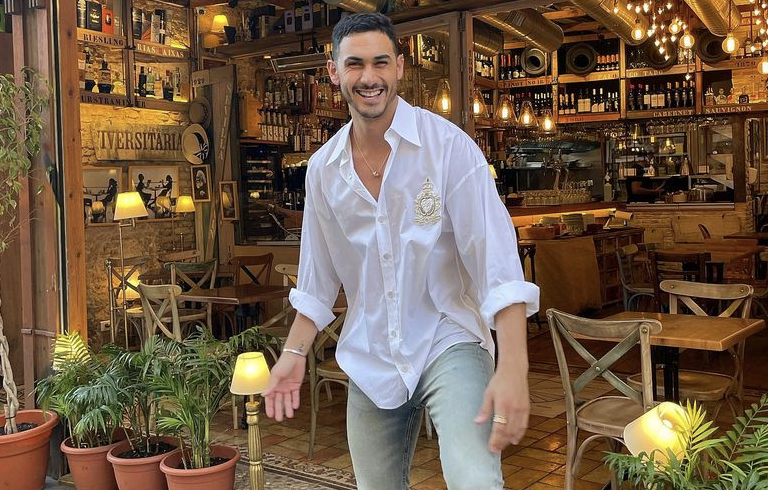 Alejandro Speitzer recibe invitación para grabar con Banda el Recodo