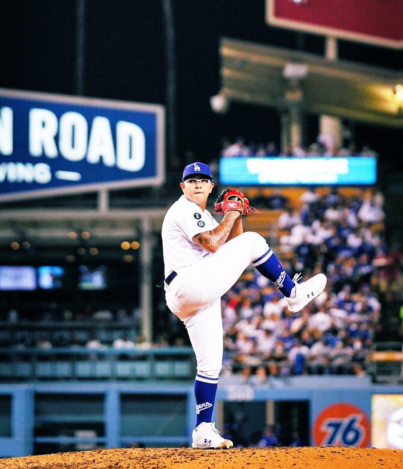 $!¡Para ponerse de pie! Julio Urías llega a 17 victorias en la campaña