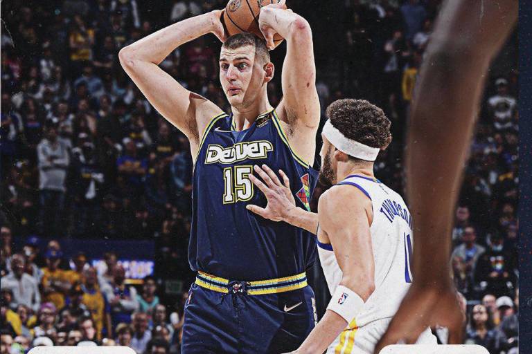 Denver superó con lo justo a Golden State para seguir con vida en los playoffs