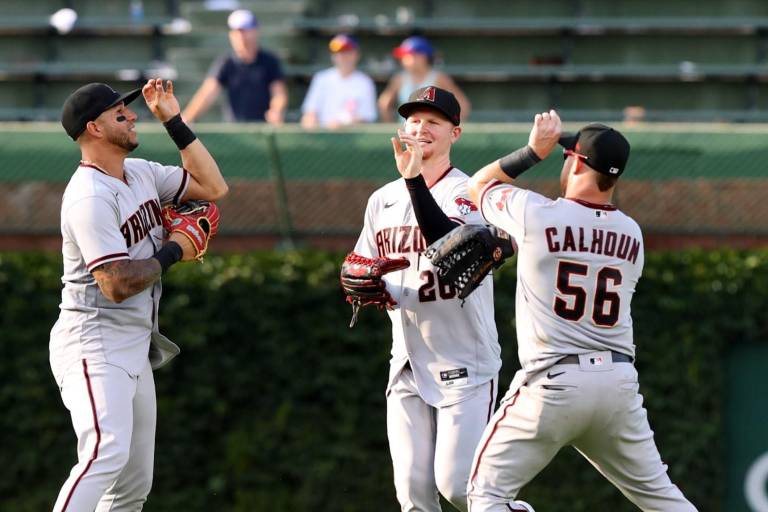 Daulton Varsho da jonrón y eleva a D-backs en Chicago