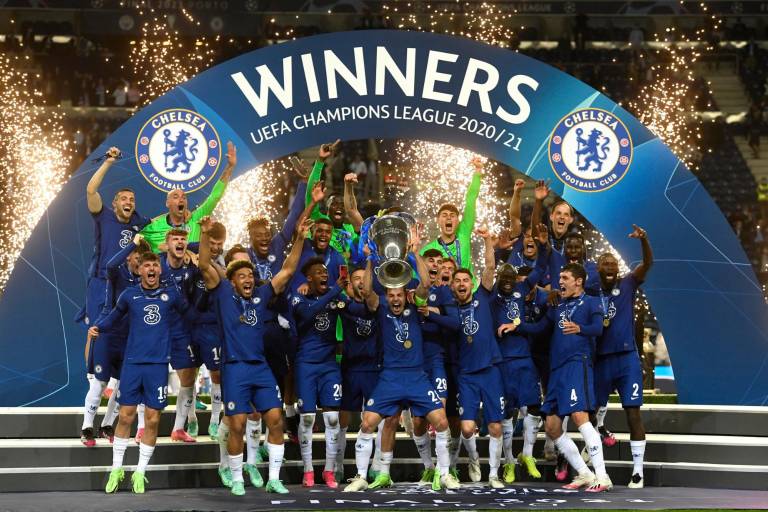 Chelsea pinta de azul la Champions League