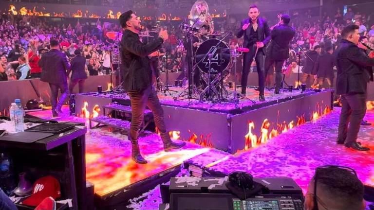 La Adictiva arma la fiesta en grande en el Domo Care de Monterrey.